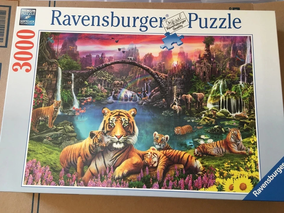 Ravensburger Puzzle 3000 pcs Tigers in Paradise - Image 1 of 1