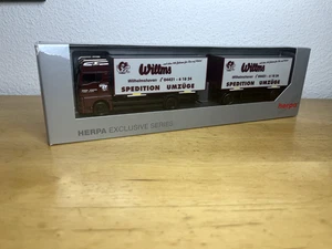 HERPA 953511 H0,1:87 MAN TGX GX 7,45 m rimorchio per valigia intercambiabile "Willms traslochi - Foto 1 di 1