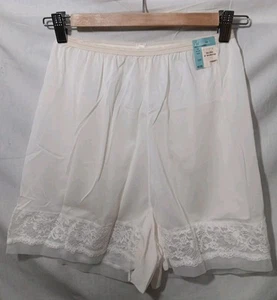 Vtg J C Penney Nylon Pantalets Bloomers Gaymore Lace Panties White Sz 38 NWT - Picture 1 of 4