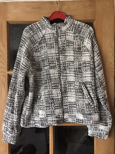 Lovely Mint Velvet Bomber Jacket Size M - Picture 1 of 6