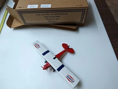 Avión FE-5017 muestra de aceite Sunoco 1/48 Cast Spirit St Louis de colección nuevo en stock Foto 1 de 4