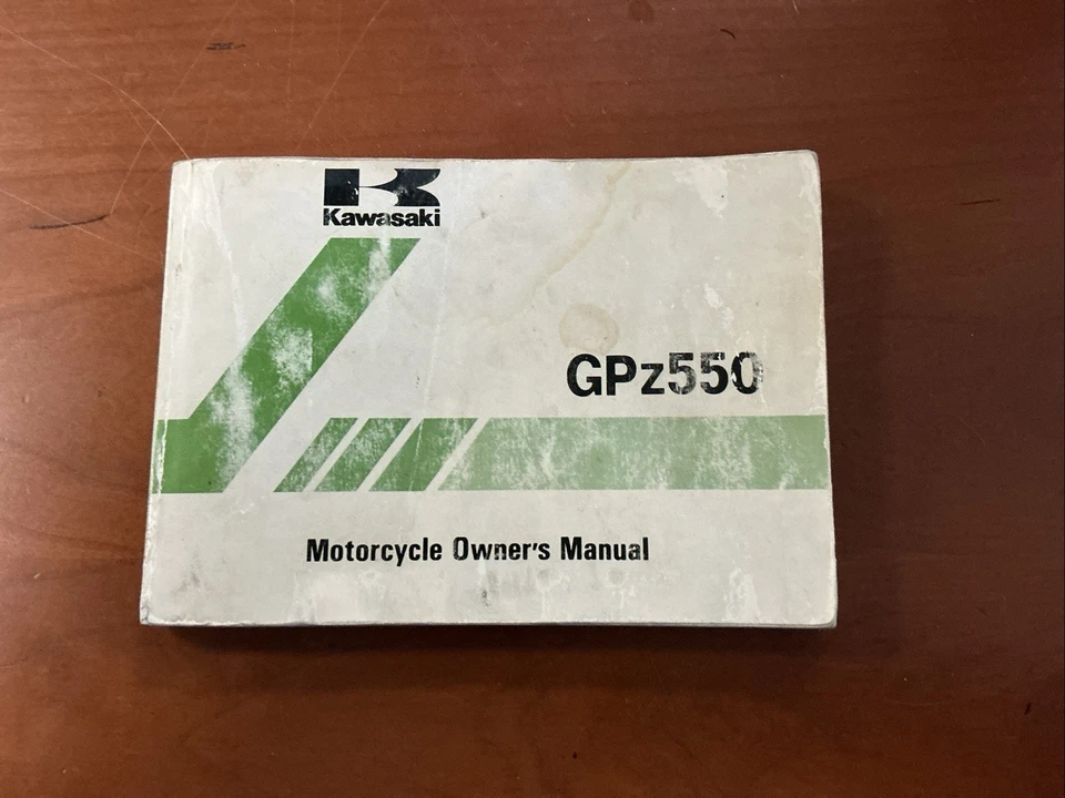KAWASAKI KZ 550-A3 OWNERS MANUAL / HANDBOOK / BOOKLET - Image 1 of 2