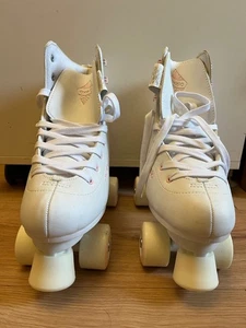 OXELO KÜNSTLERISCHE RETRO-STIL RS QUAD 100 SCHNEEWEISSE ROLLSCHUHE DECATHLON. UK5,5 - Bild 1 von 6