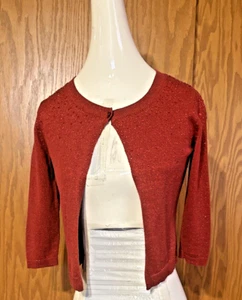 Cárdigan Jennifer Lopez Rojo Estrás Adornado Encogerse de hombros Talla X-Pequeño - Imagen 1 de 14