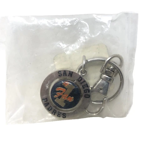 VTG NIP San Diego Padres # 1 Fan Key Chain MLB Cover