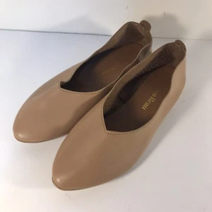 Coco Beau Nude Faux Leather Slip On Flats Womens Size 6 - Picture 1 of 5