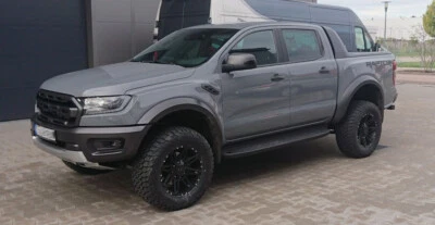 Dirt D88 9x18 6x135/139,7 Felgen + Reifen Black Bear AT2 33x12,5x18 Ranger Rapto - Bild 1 von 2