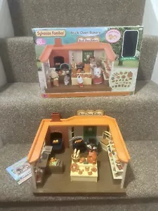 ✨✨Sylvanian Families Brick Oven Bakery Set (5237) With Hedgehog Figure VGC!✨✨ - Picture 1 of 2