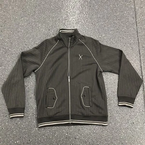 Marc Ecko Cut & Sew Full Zip Up Jacke Herren Large grau mit Streifen gebraucht - Bild 1 von 15