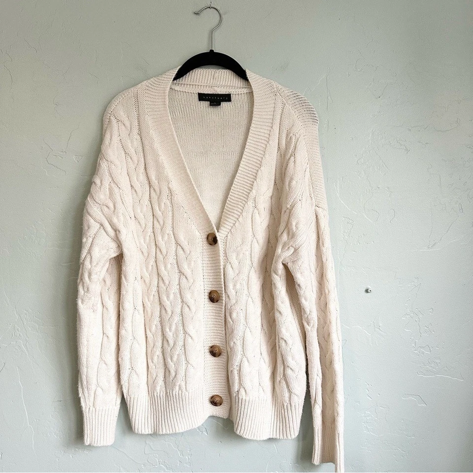 Sanctuary | Suéter cárdigan tejido Preppy otoño crema acogedor para mujer talla grande usado en excelente estado Foto 1 de 4