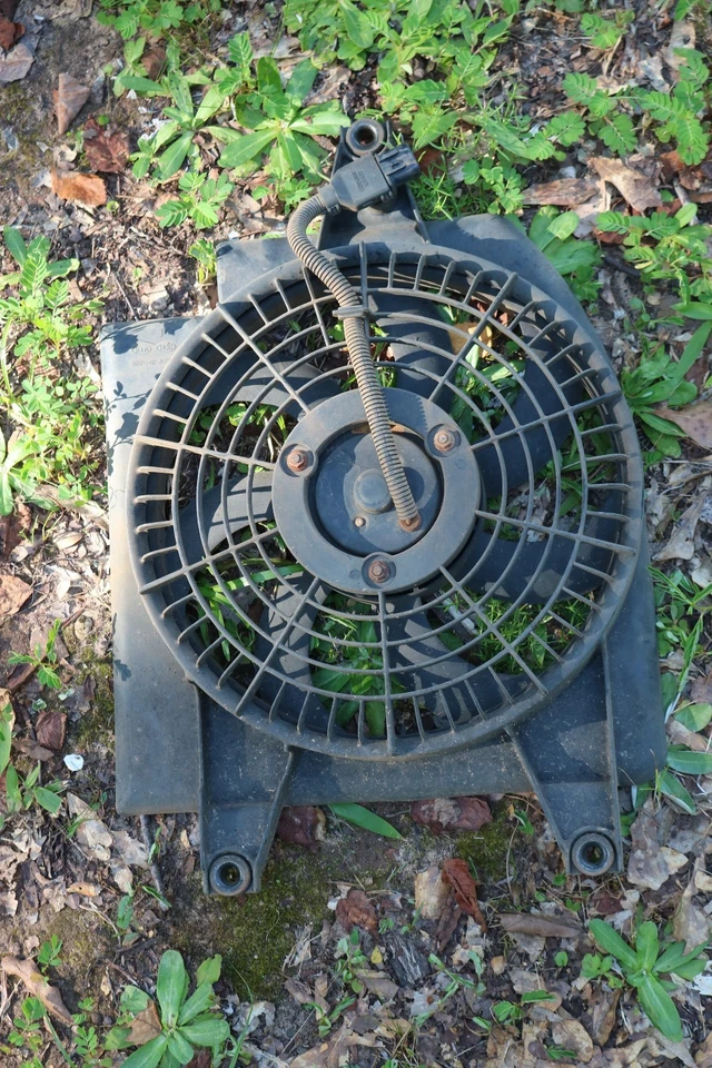 Conjunto de ventilador de refrigeración condensador Kia Rio 2003 2004 2005 OEM probado funciona Foto 1 de 4