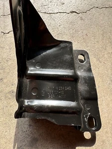 Soporte convertible para BMW E46 m3 OEM, cilindro hidráulico derecho S54 2001-2006 - Imagen 1 de 3