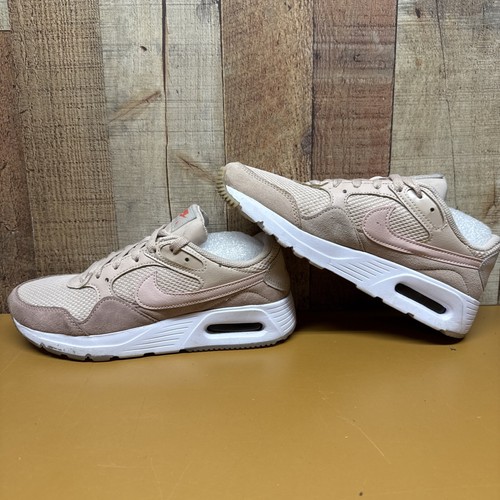 Scarpe da ginnastica Nike Air Max FC Fossil Stone rosa da donna 8 CW4554 201