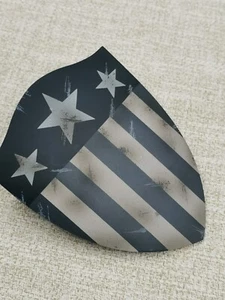 Shield Figure HT MMS488 Studios: The First Ten Years Hottoys 1/6 Captain America - Picture 1 of 2