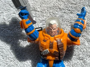 1993 Uncanny X-Men X-Force Cable 2nd Edition Deep Space Armor 5" action Figure - Picture 1 of 7
