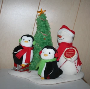 Hallmark Very Merry Trio Muñeco de Nieve Cantando con Pingüinos Jingle Pals 2006 Nuevo con Etiquetas - Imagen 1 de 3
