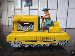 Vintage Super Dozer T-27 Tin Toy Made In Japan - Picture 1 of 7