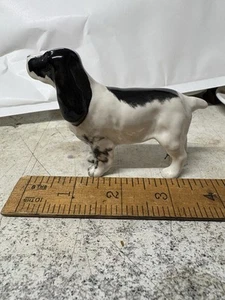 BESWICK COCKER SPANIEL BLACK AND WHITE - Picture 1 of 5