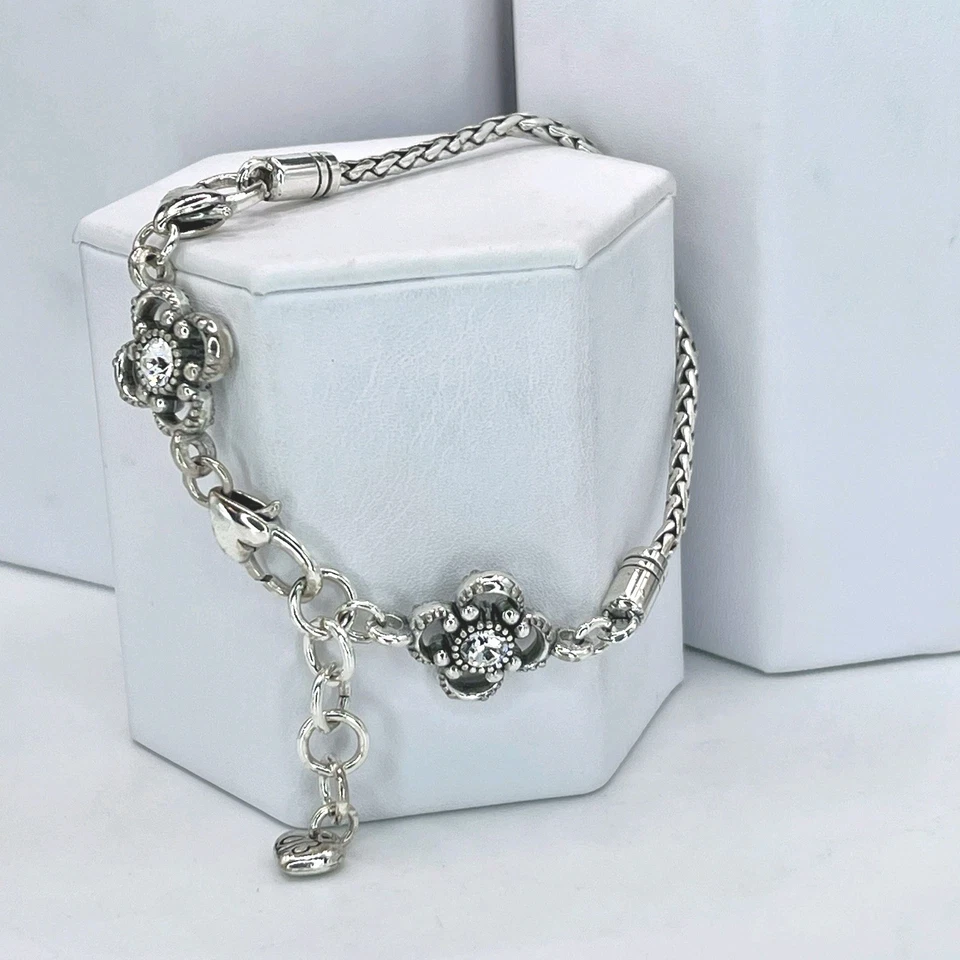 Pulsera Brighton May Flor Cristal Añadir A Cuenta Tono Plata Ajustable Floral Foto 1 de 4