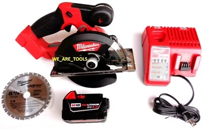 Sierra de metal Milwaukee FUEL 2782-20 5 3/8", (1) batería 48-11-1850, cargador 18 voltios Foto 1 de 4