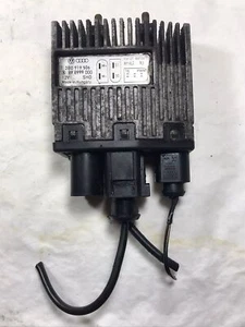 Centralina per ventola VW TRANSPORTER V T5 Furgon 7HA, 7HH, 7EA, 7EH - Foto 1 di 3