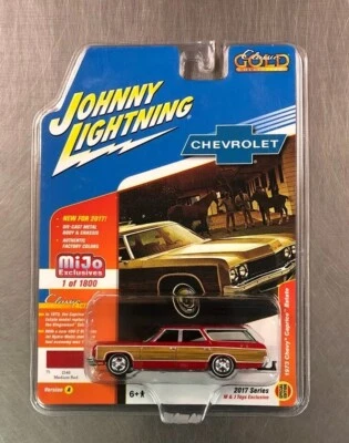 JOHNNY LIGHTNING CLASSIC GOLD 1973 CHEVY CAPRICE ESTATE SPECIAL EDITION MIJO - Image 1 of 4