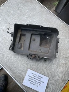 Vauxhall (Opel) Zafira B 2012 1.7 Diesel Batteriefach Gehäuse 13235804 - Bild 1 von 11