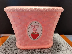 Cesta de bicicleta Strawberry Shortcake. Vintage años 80. Muy buen estado.  - Imagen 1 de 17