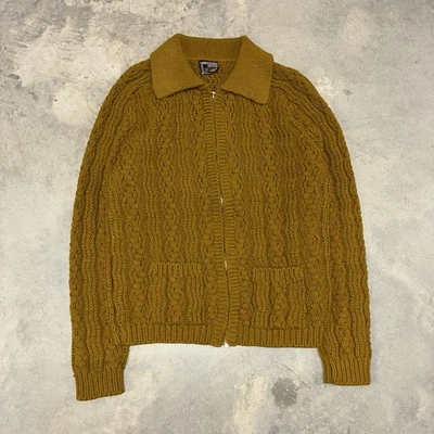 Cárdigan de Colección Años 80 Gaeltarra Lana Pura Madera Tejido con Cable Amarillo Cremallera Completa Pescador Foto 1 de 4