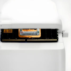 Hynix 2GB DDR2-4200F PC2-4200F ECC FB-DIMM Server Memory – HMP525F72BP4N2-C4 - Picture 1 of 2