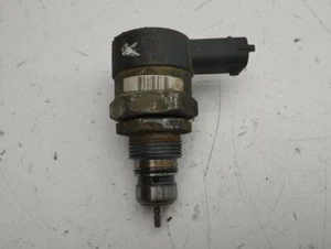 Toyota Yaris 2006 Diesel Fuel Pressure Regulator Sensor 30251723 AMD131466 - Picture 1 of 6