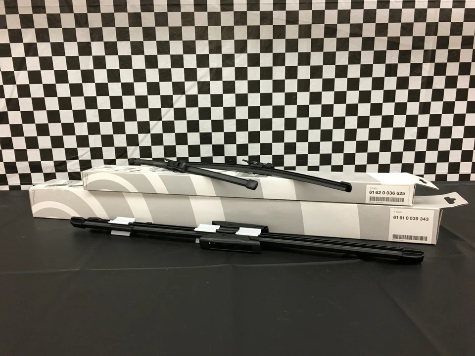 JUEGO DE ESCOBILLAS LIMPIAPARABRISAS DELANTERO TRASERO ORIGINAL MINI R55 CLUBMAN 61610039343 61620036625 Foto 1 de 1