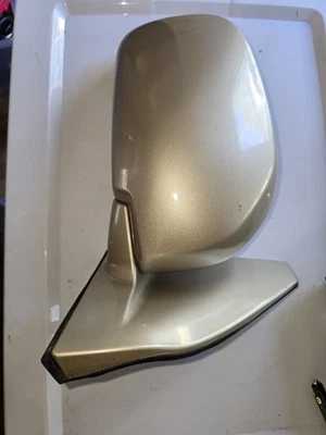 铃木 XL-7 右乘客侧电动门镜 2001 - 2006 年黄金原始设备制造商村上 — 第 1/3 张图片