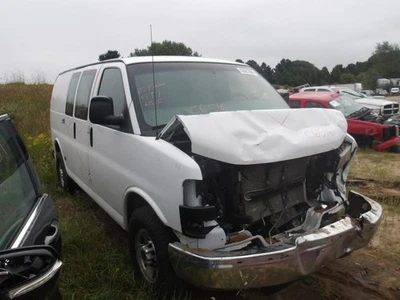 Consola piso delantero con compartimento de almacenamiento para furgoneta Express 2500 08-18 1962654 Foto 1 de 4