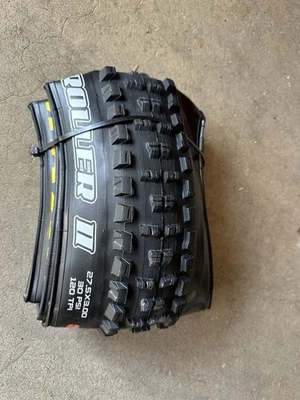 Maxxis High Roller II MTB Bike Tire 27.5" x 3.00" Maxx Terra EXO  Tubeless Ready - Image 1 of 2