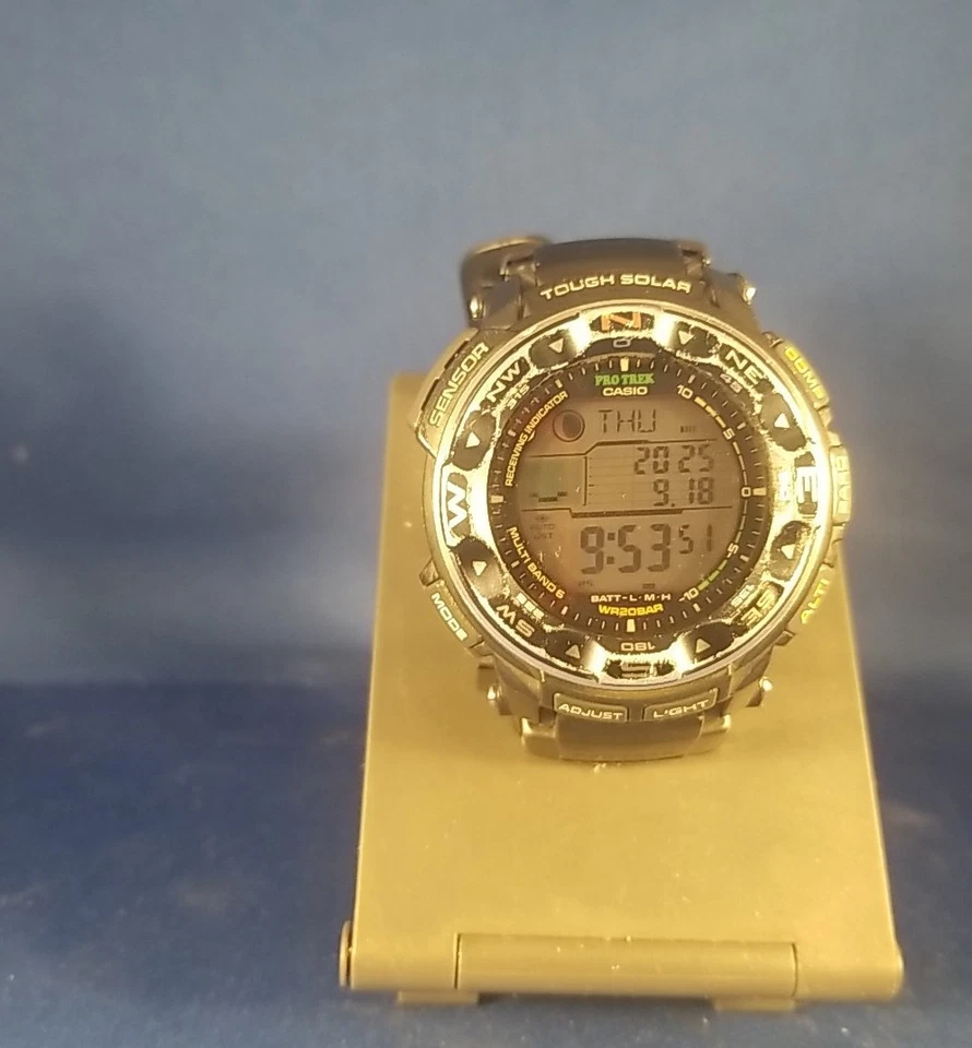 Reloj Casio Pro Trek PRW-2500 Solar 2.22 pulgadas Triple Sensor Negro Foto 1 de 1