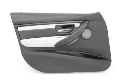 15-17 BMW M3 3.0L Twin Turbo Driver Left Front White and Black Door Trim Panel Foto 1 de 4