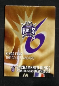 Sacramento Kings--2005-06 Pocket Schedule--Bud Light - Bild 1 von 2