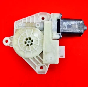 Original Mercedes-Benz A2139069901 Window Lift Motor Front Left W205 W213 X253 - Picture 1 of 4