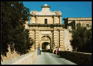 Mdina Gate Fortified City Of Mdina Malta Postcard - Picture 1 of 2