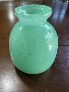 Gorgeous MCM Turquoise Blue Hand Blown Art Glass Bud Vase Bubbles 4.5” - Picture 1 of 6
