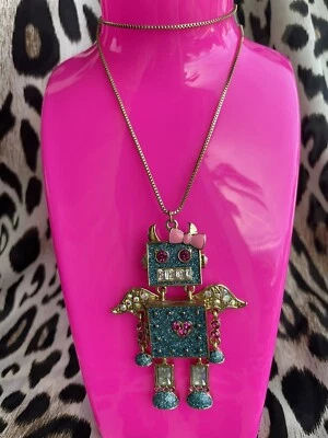 Betsey Johnson Vintage Fairyland Diablo Ángel Azul Robot Caja Medallón Collar RARO Foto 1 de 4