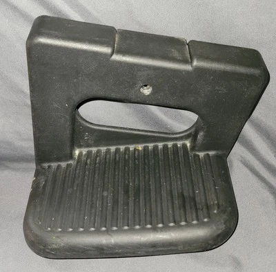 Сменная черная подставка для ног Peg Perego Thomas Train Ride On только правая сторона - Изображение 1 из 2