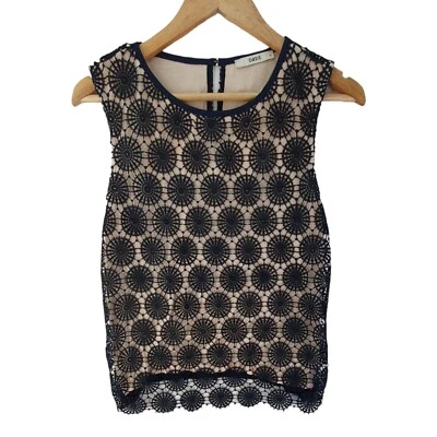 Oasis women's nude lined crochet lace sleeveless elegant blouse  Size M - Image 1 of 4