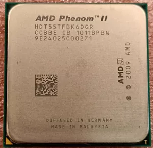 PROCESSORE CPU AMD PHENOM II X6 HDT55TFBK6DGR 1055T 2,8GHZ SOCKET AM3 95W - Foto 1 di 3