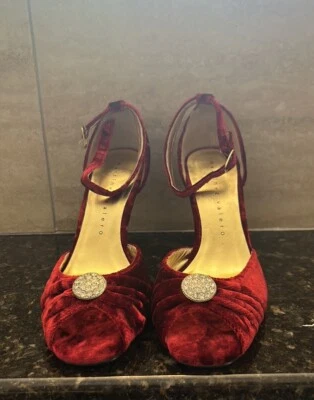 tacones martinez valero Foto 1 de 4