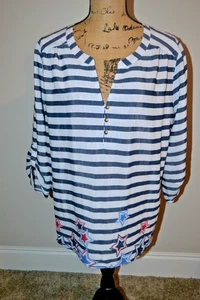 Kim Rogers Grey and White Striped Top w Red and Blue Stars on Hemline - 1X - Picture 1 of 2