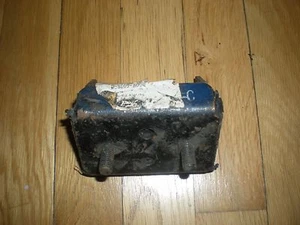 NOS 1969 1970 1971 FORD TORINO 250CID 6 CYL MOTOR MOUNT INSULATOR LH D0OZ-6038-C - Picture 1 of 3