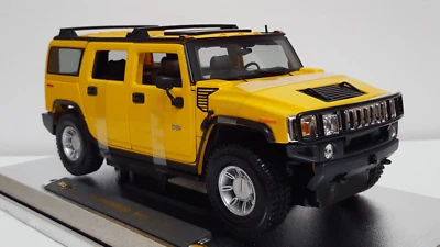 Maisto 1:18 Hummer H2  yellow / PLZ READ ITEM DESCRIPTION - Image 1 of 4