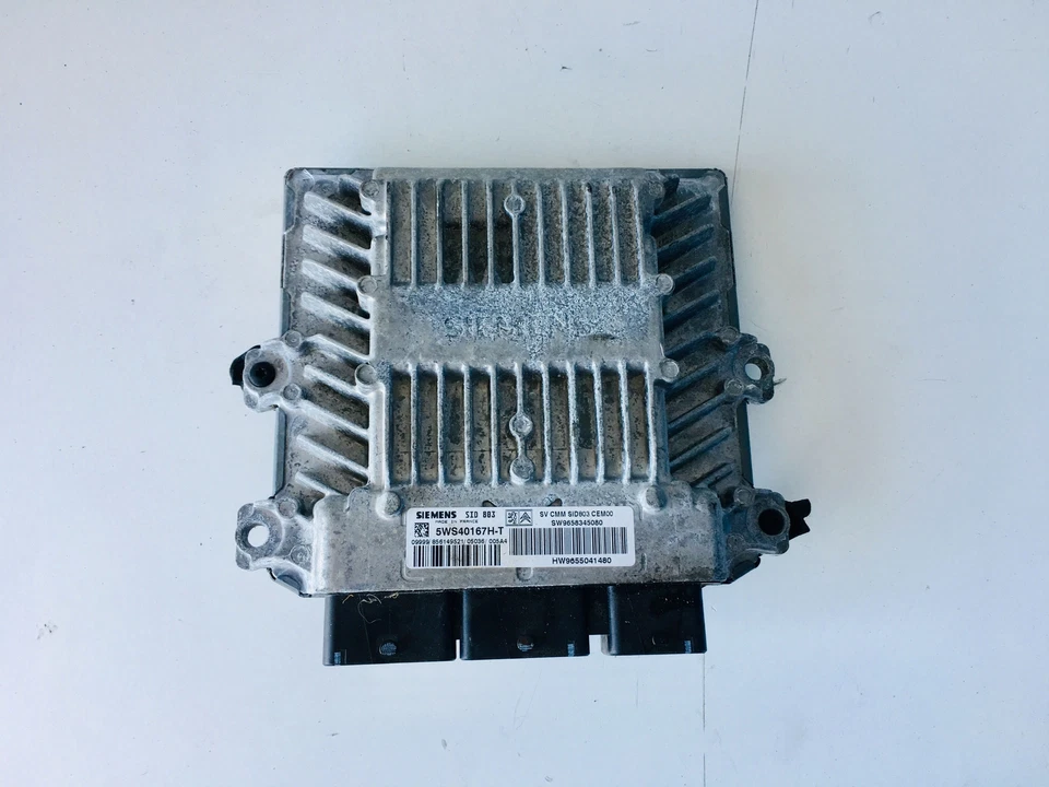 CENTRALINA MOTORE PER PEUGEOT 407 Berlina 5ws40167h-t Diesel 2000 (04>) - Immagine 1 di 1